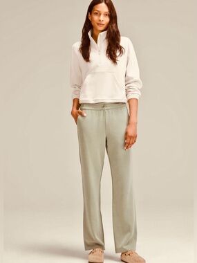 Lululemon Softstreme High-Rise Pant 31” Inseam Size 8